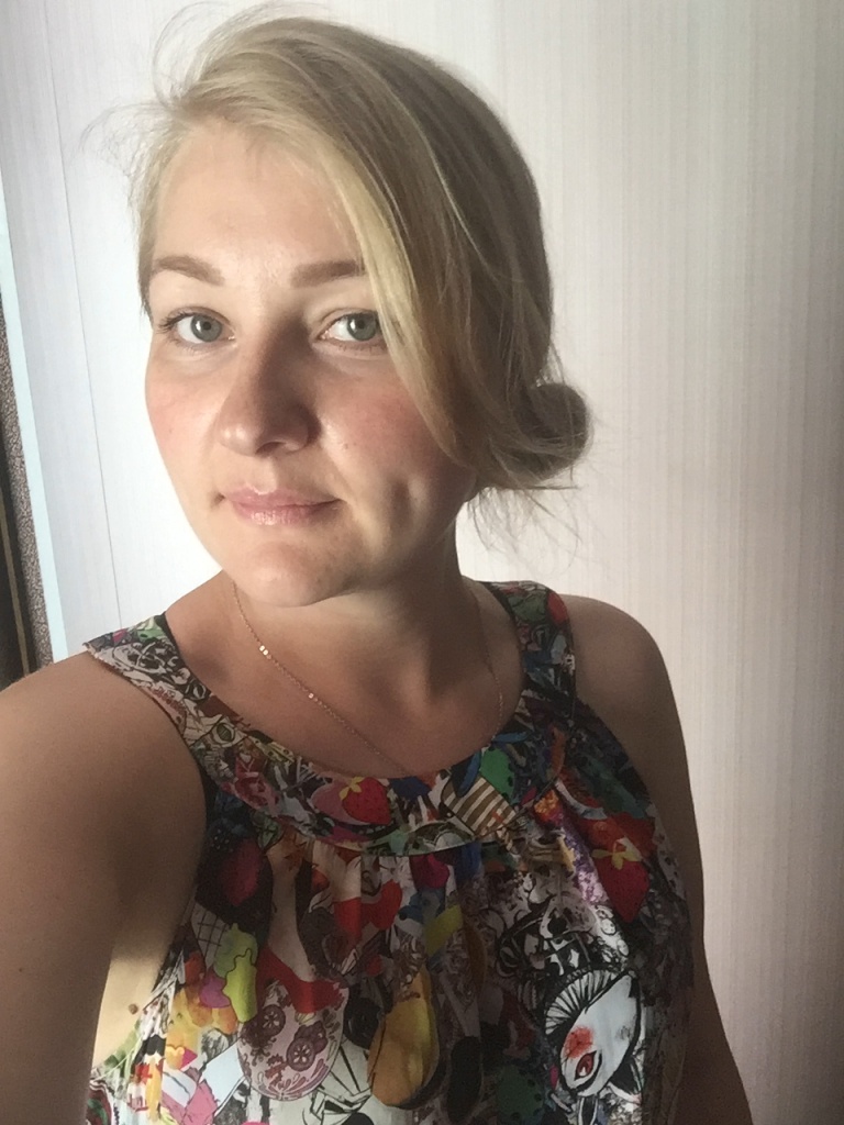 Новосёлова Галина